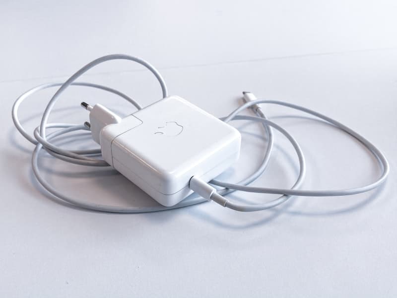 40,000mAh Smart Super-Fast Power Bank with Digital Display & 65W PD (Laptop + Phone)
